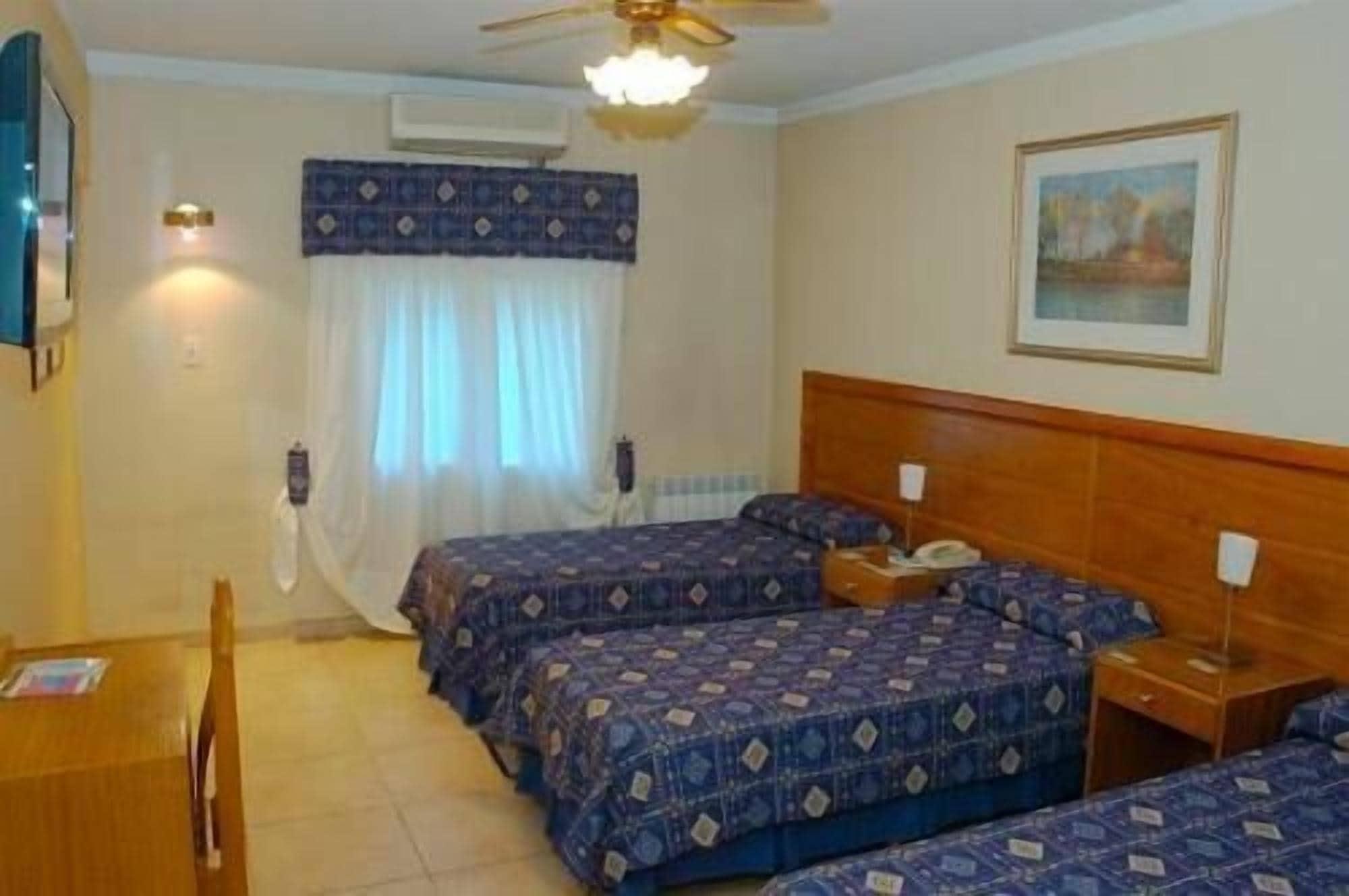 Hotel Provincial メンドーサ エクステリア 写真
